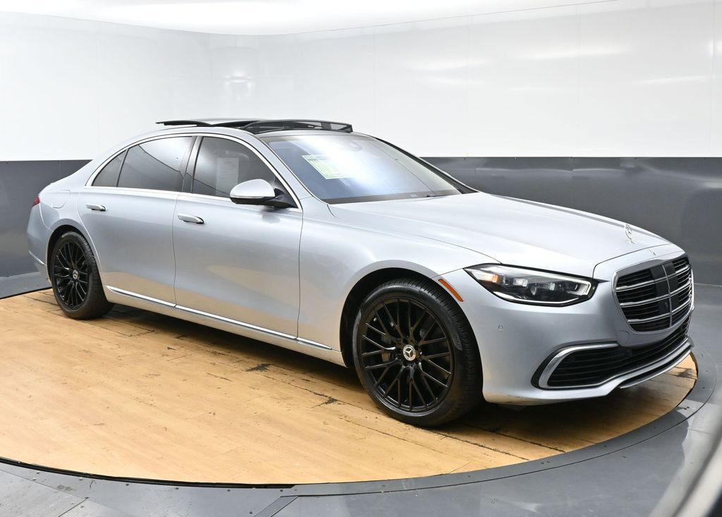 Used 2021 Mercedes-Benz S 580 4MATIC Sedan image 3