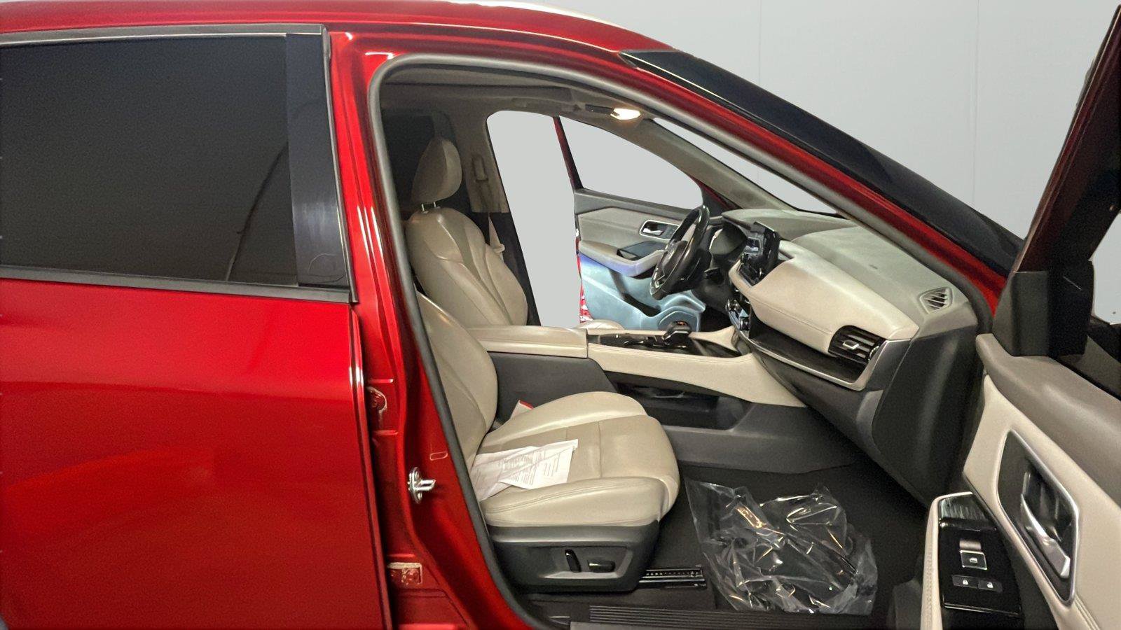 Used 2021 Nissan Rogue SL w/ Premium Package FWD image 14