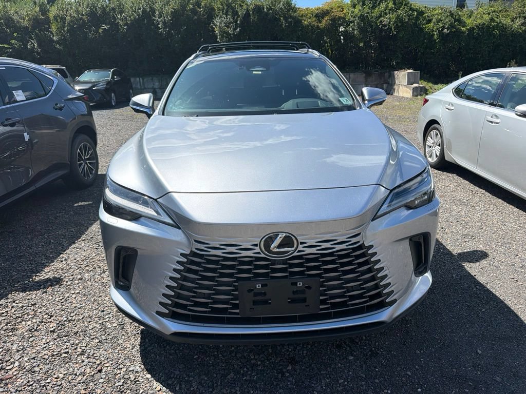 Used 2024 Lexus RX 450h AWD w/ Convenience Package image 2