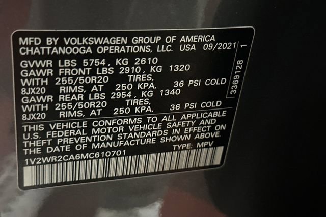 Used 2021 Volkswagen Atlas SE image 40