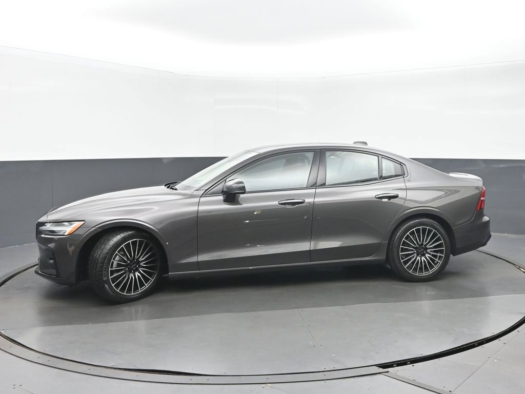 Used 2024 Volvo S60 B5 Plus AWD/4WD image 6