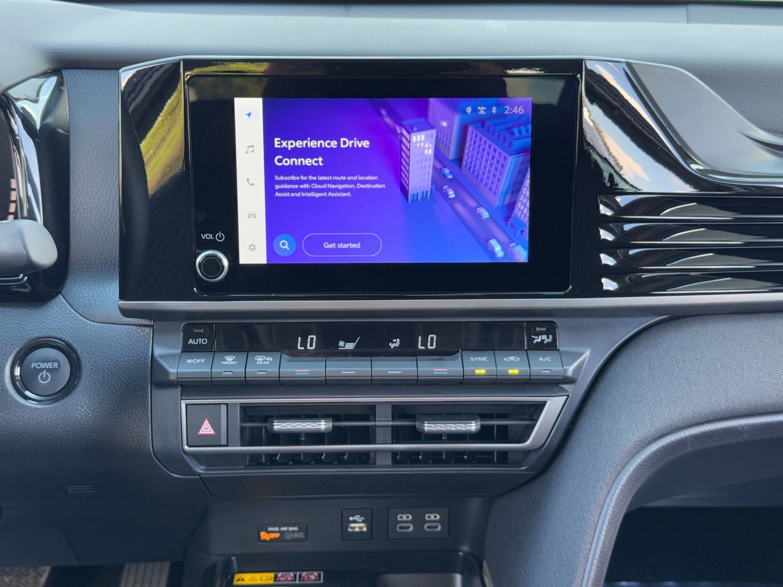 Used 2025 Toyota Camry LE w/ Convenience Package image 21