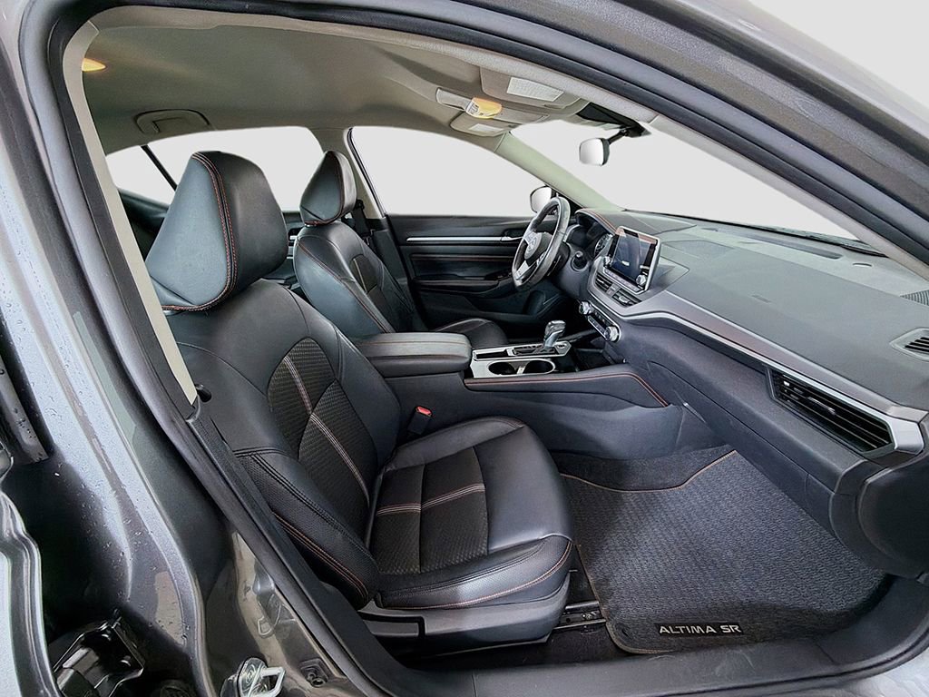 Used 2023 Nissan Altima 2.5 SR image 18