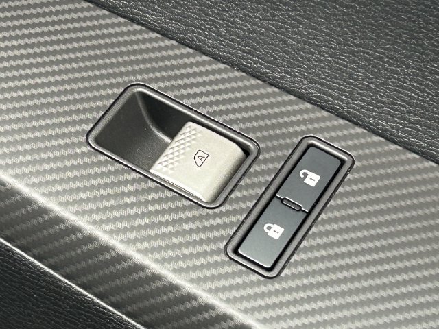 Used 2025 Mitsubishi Outlander SE AWD/4WD image 41