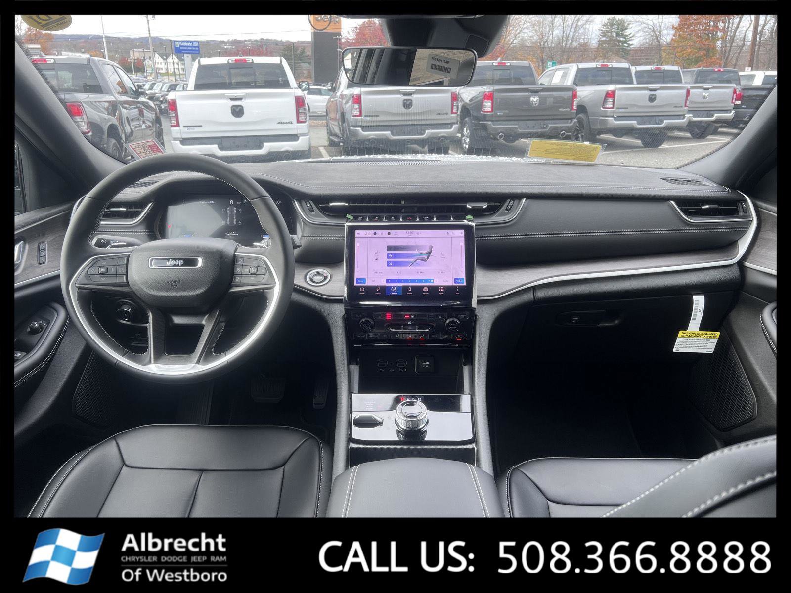 New 2025 Jeep Grand Cherokee Limited image 18