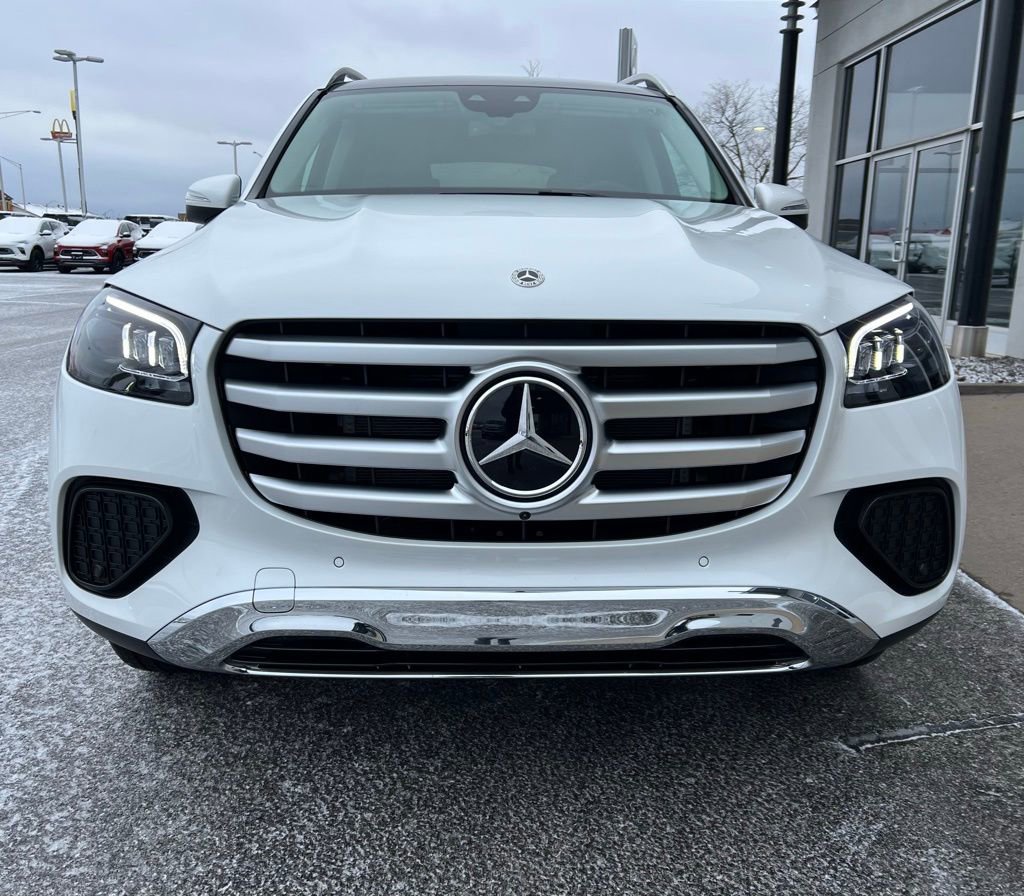New 2026 Mercedes-Benz GLS 450 4MATIC image 3