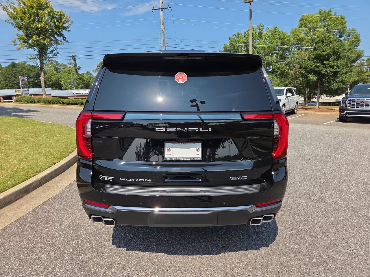 New 2026 GMC Yukon XL Denali Ultimate AWD/4WD image 7