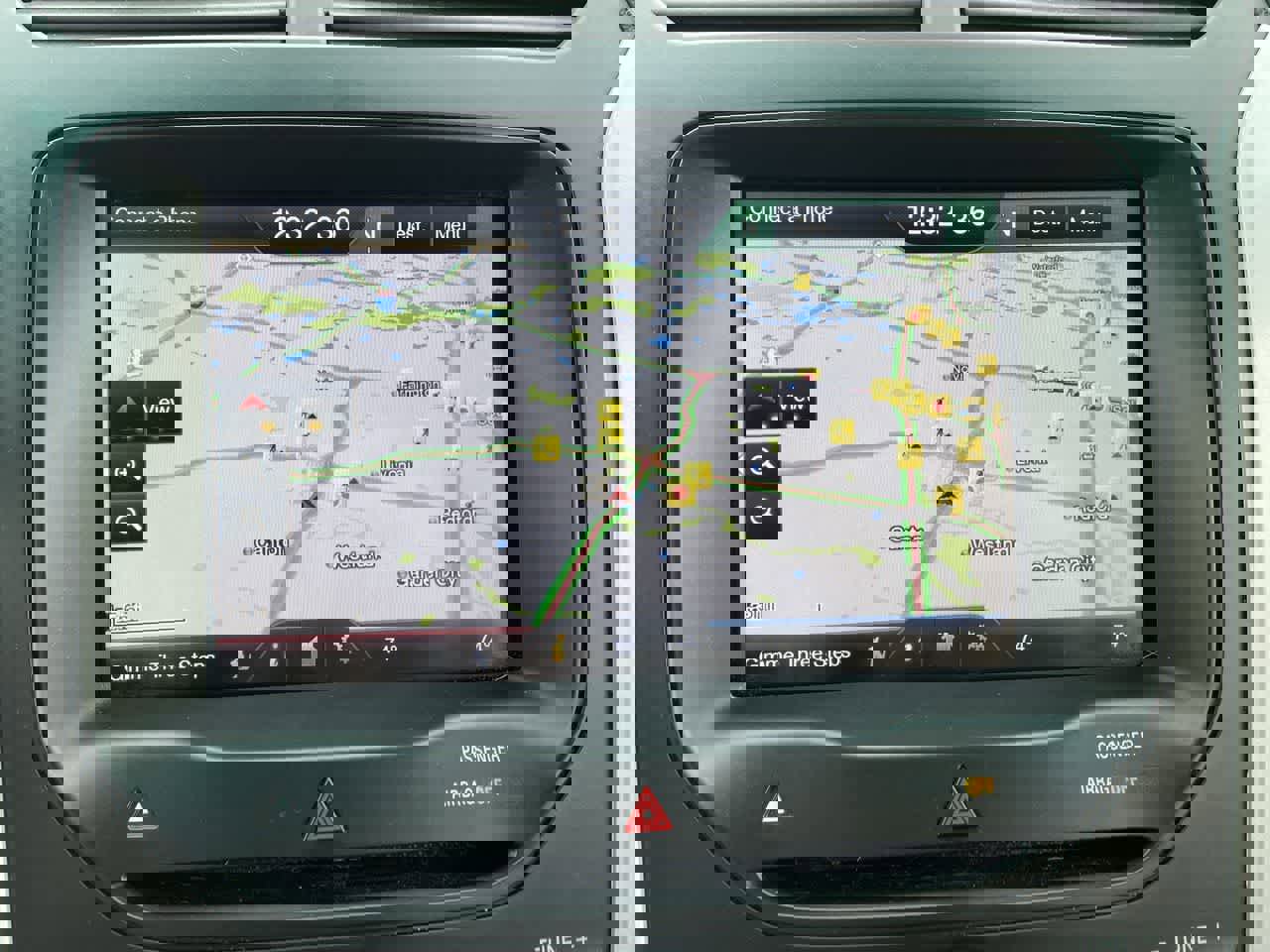 Used 2014 Ford Explorer XLT w/ Equipment Group 202A image 21