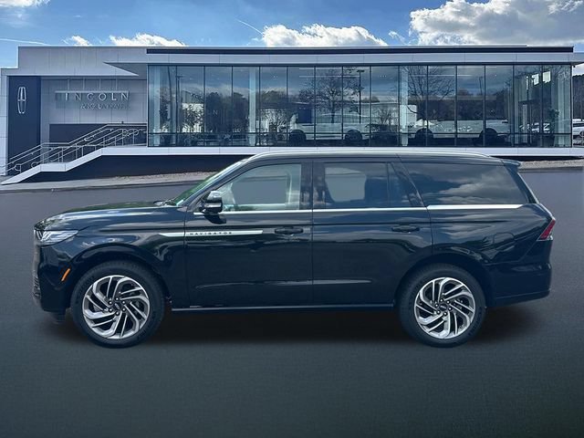 New 2026 Lincoln Navigator Reserve AWD/4WD image 4