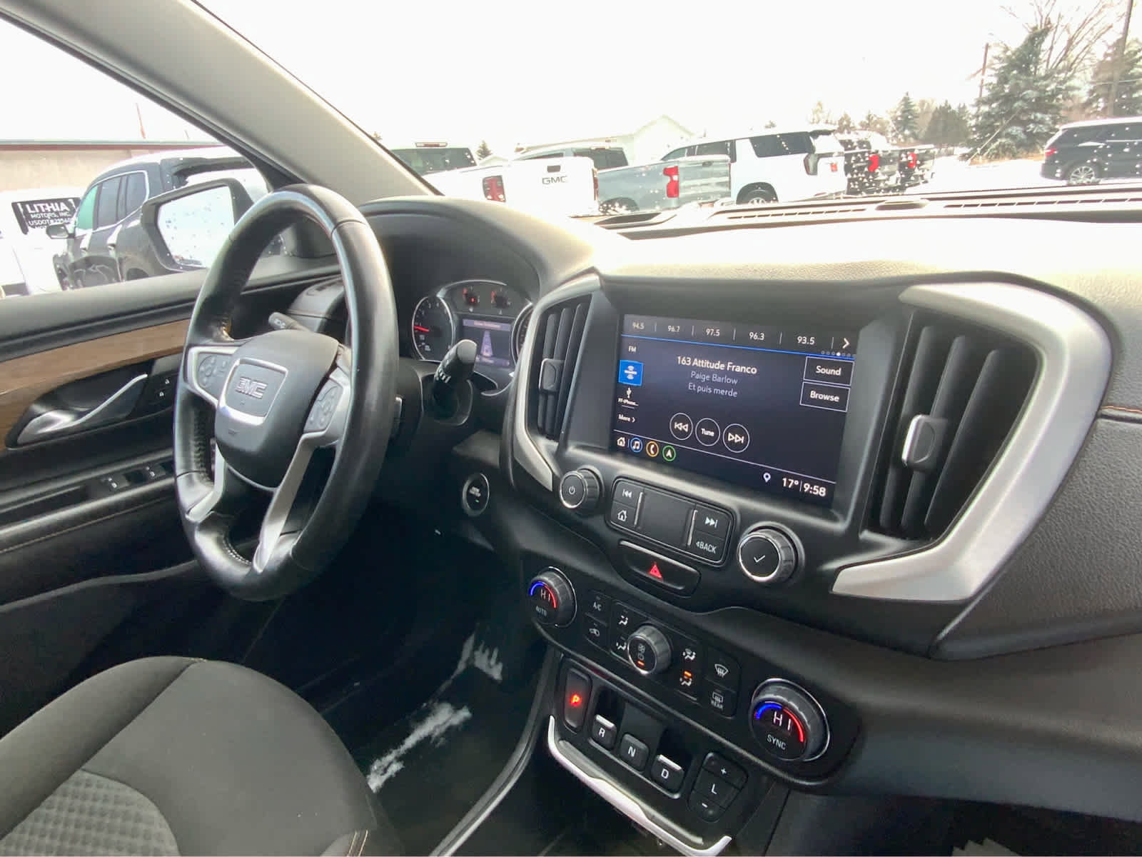 Used 2020 GMC Terrain SLE w/ Driver Convenience Package image 37