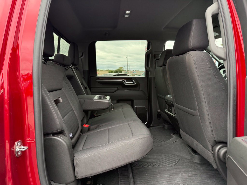 Used 2024 Chevrolet Silverado 3500 LT w/ Convenience Package AWD/4WD image 19