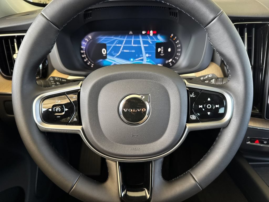 New 2026 Volvo XC60 B5 Plus w/ Protection Package Premier AWD/4WD image 23