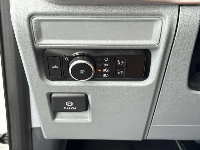 Used 2023 Ford F150 XLT AWD/4WD image 16