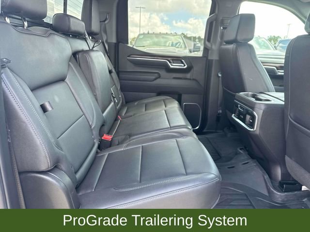 Used 2025 GMC Sierra 1500 SLT image 14