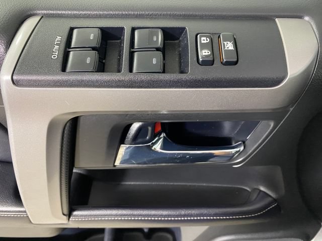 Certified 2018 Toyota 4Runner SR5 Premium AWD/4WD image 21