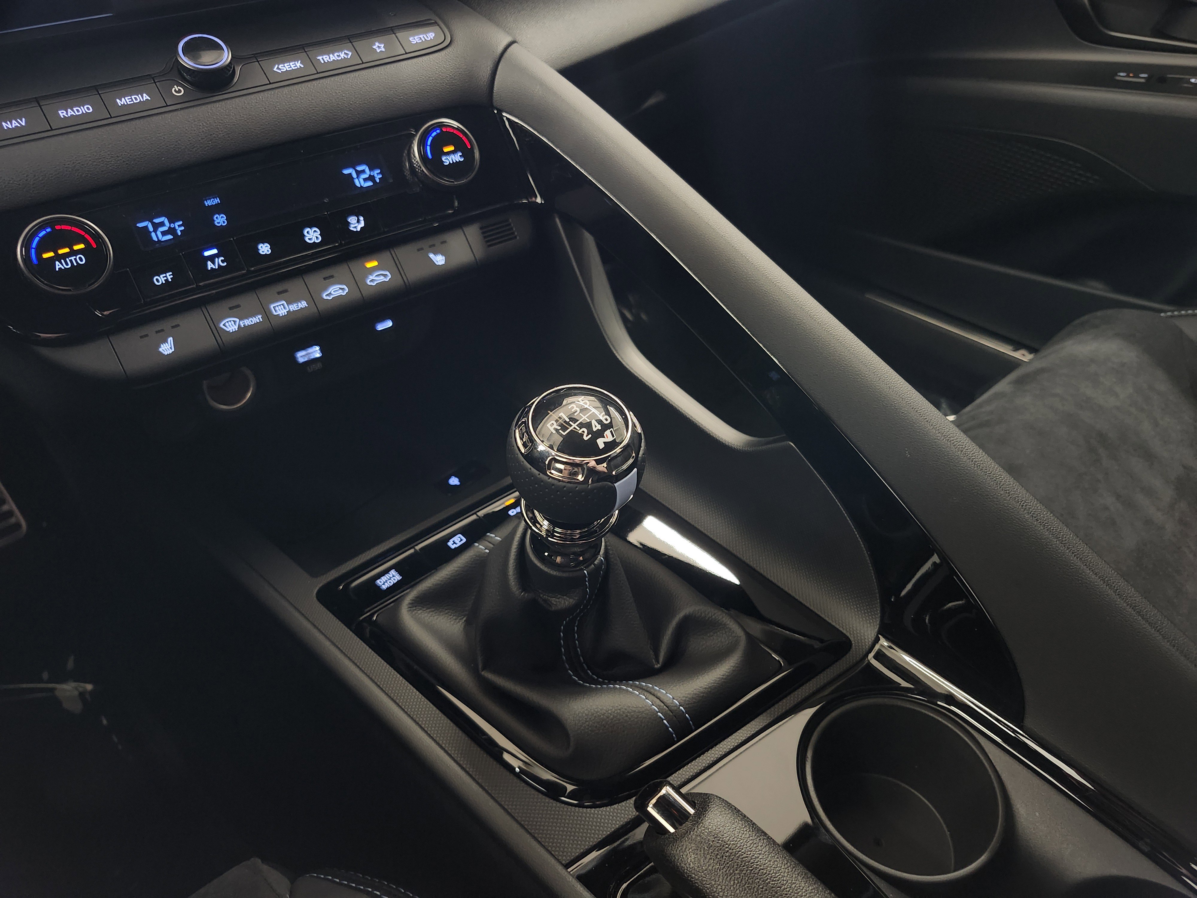 New 2025 Hyundai Elantra N image 10