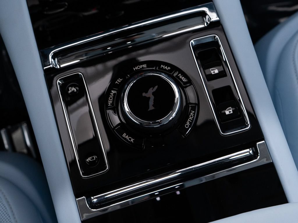 Certified 2024 Rolls-Royce Spectre w/ Spectre Launch Package AWD/4WD image 31