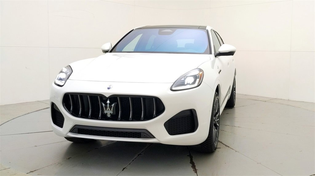 New 2024 Maserati Grecale GT image 7