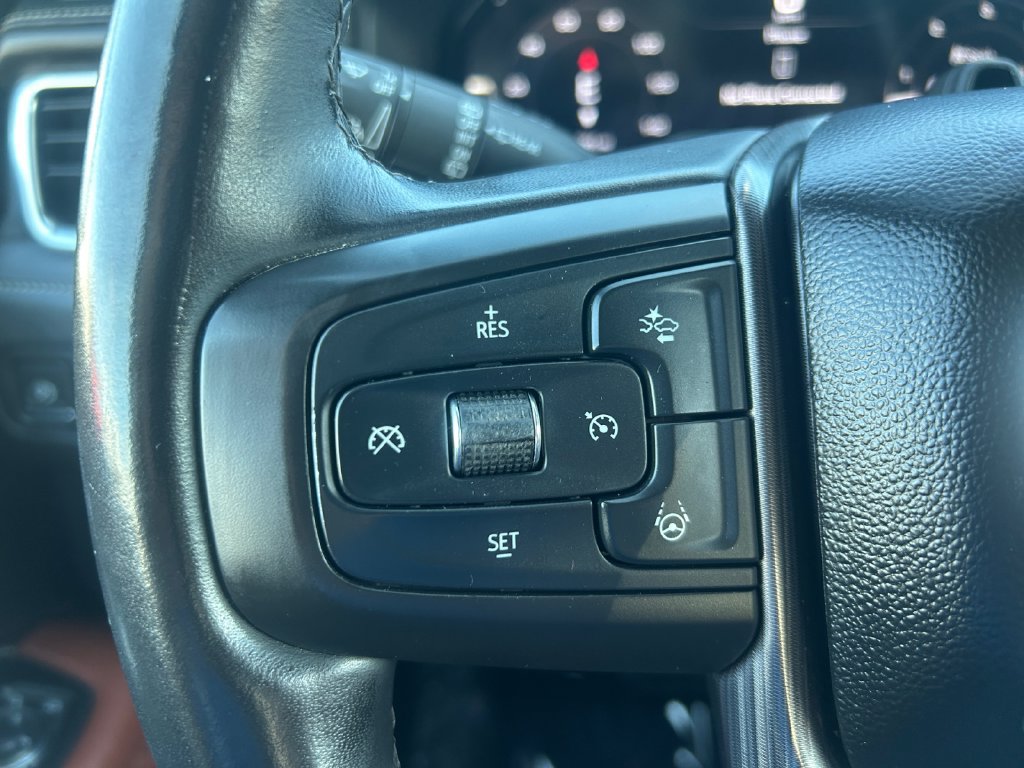Used 2023 GMC Yukon Denali Ultimate AWD/4WD image 20
