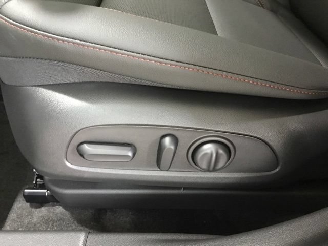 New 2026 Chevrolet Trax RS w/ Driver Confidence Package FWD image 21