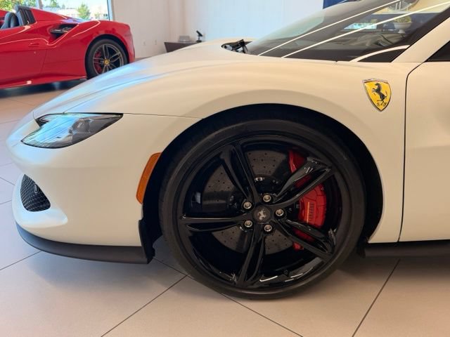 Used 2025 Ferrari 296 GTS RWD image 17
