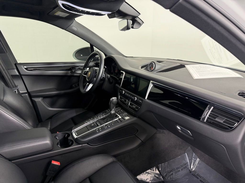 Certified 2021 Porsche Macan S AWD/4WD image 15