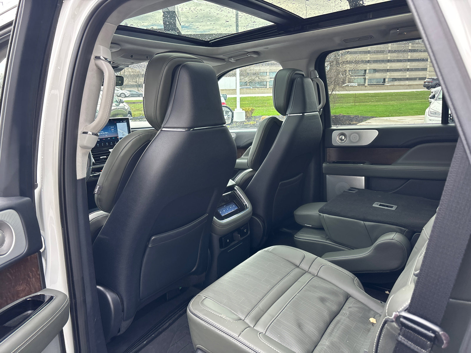 Certified 2023 Lincoln Navigator Black Label image 27