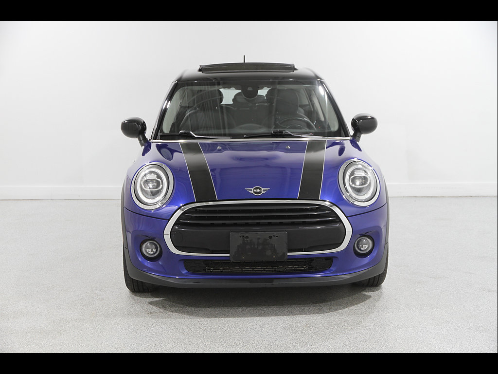 Used 2020 MINI Cooper 4-Door Hardtop FWD image 2