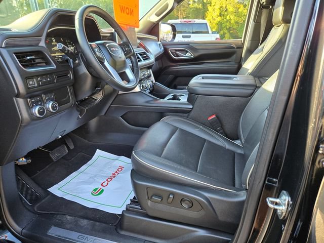 Used 2023 GMC Yukon XL SLT AWD/4WD image 10
