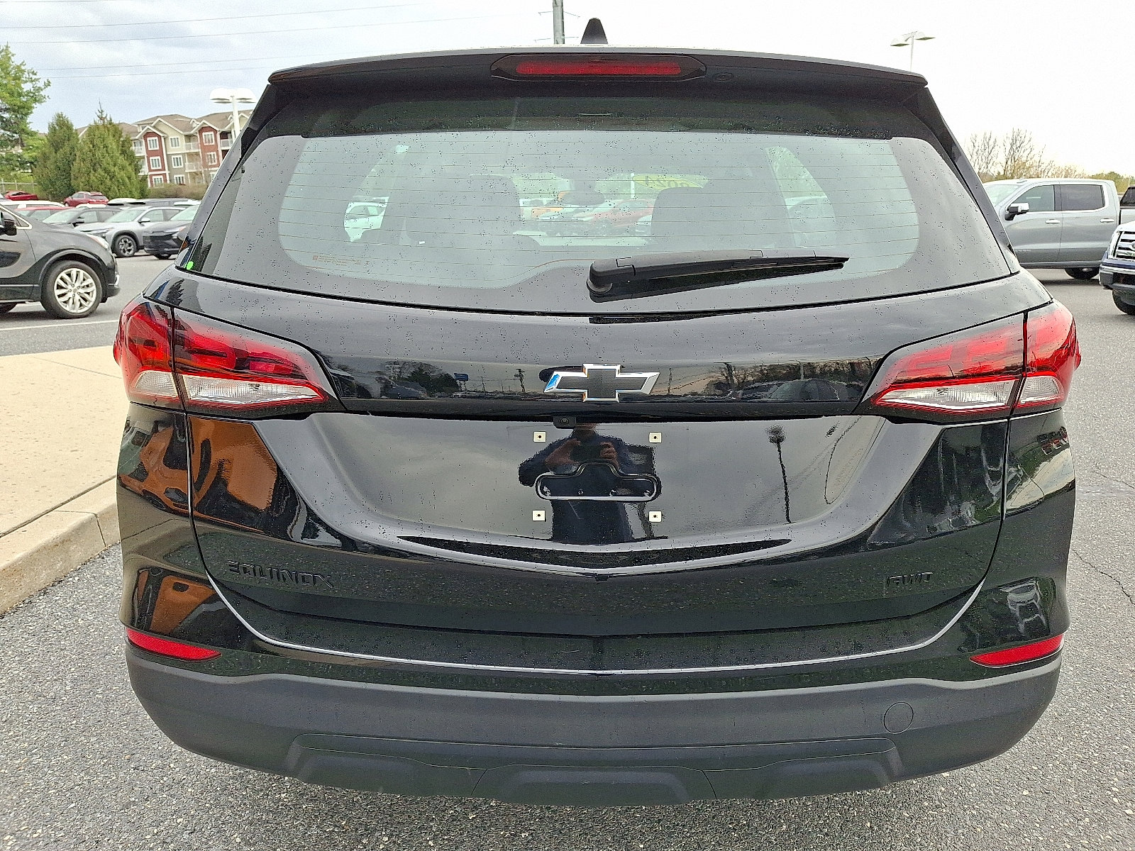 Certified 2024 Chevrolet Equinox LS w/ Midnight Edition image 6