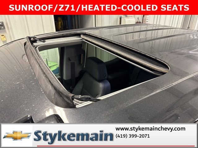 Used 2020 Chevrolet Silverado 1500 LTZ w/ LTZ Plus Package image 3