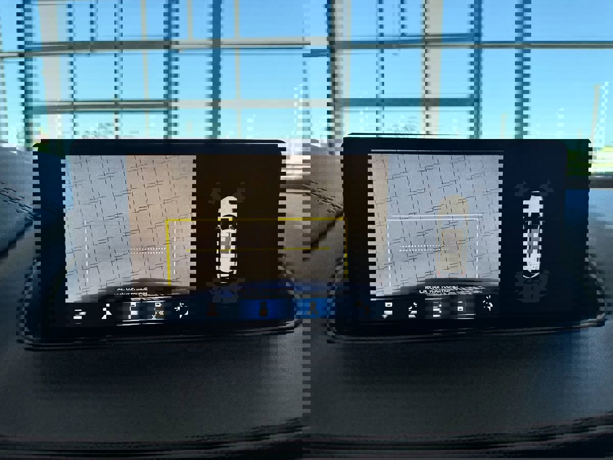 Used 2022 Acura MDX A-Spec image 28