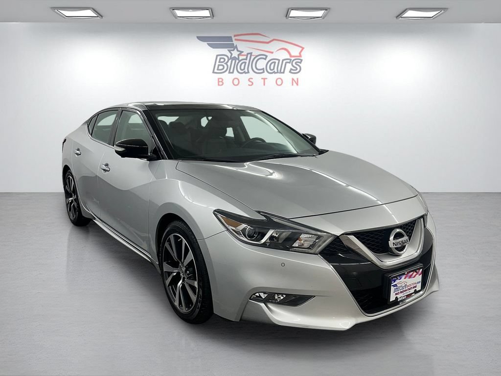 Used 2017 Nissan Maxima Platinum FWD image 3