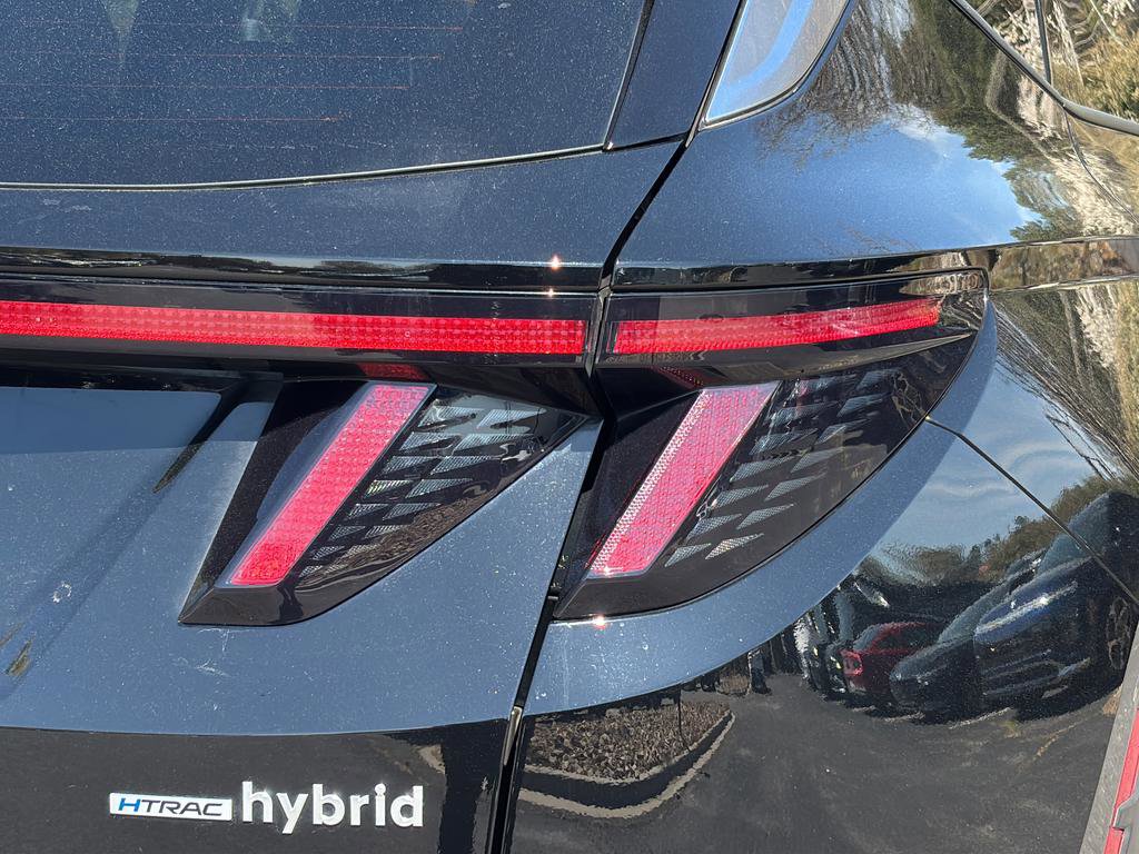 Certified 2025 Hyundai Tucson Limited image 13