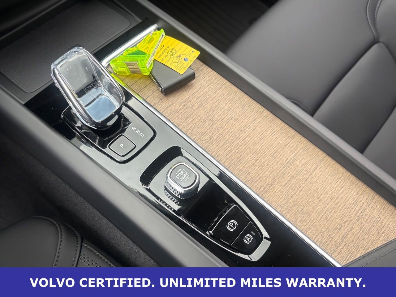 New 2026 Volvo XC60 B5 Plus w/ Protection Package Premier image 20