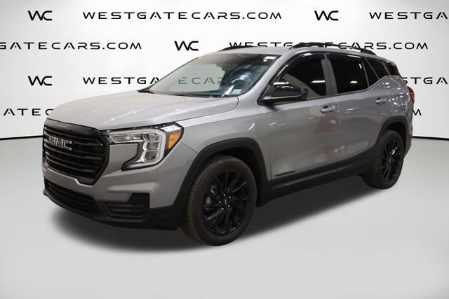 Used 2023 GMC Terrain SLE w/ Driver Convenience Package image 1