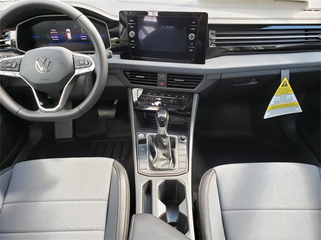 New 2025 Volkswagen Jetta SE image 8