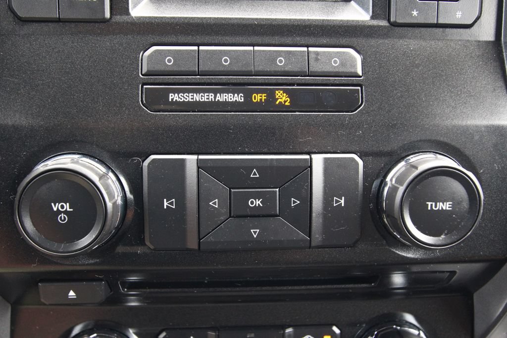 Used 2016 Ford F150 XLT w/ Equipment Group 301A Mid AWD/4WD image 28