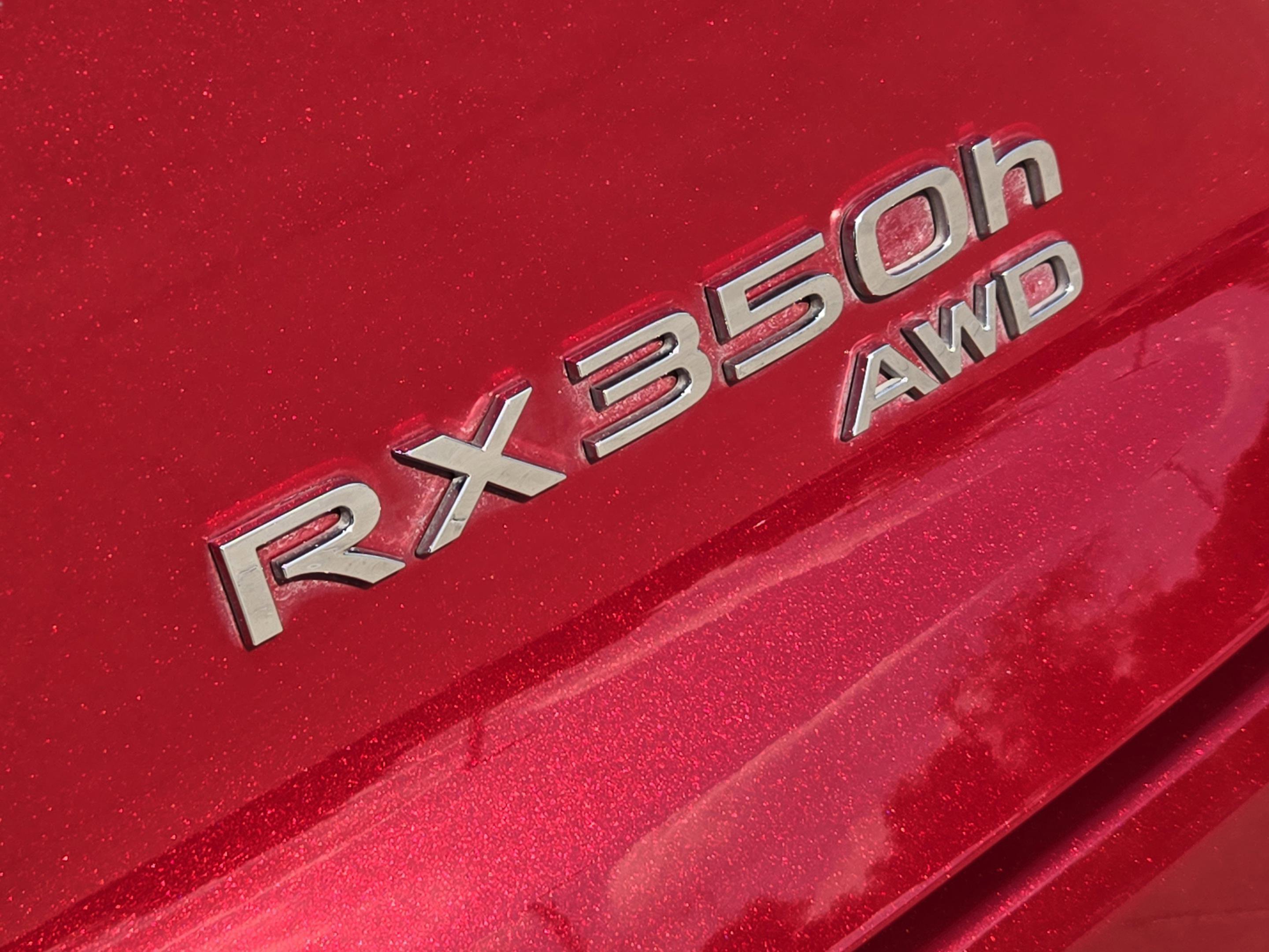 Used 2024 Lexus RX 350h w/ Accessory Package (Z1) image 39