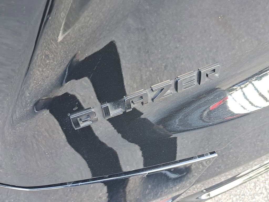 Used 2022 Chevrolet Blazer RS image 8