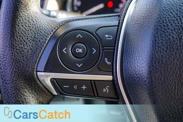 Used 2022 Toyota Camry LE image 32
