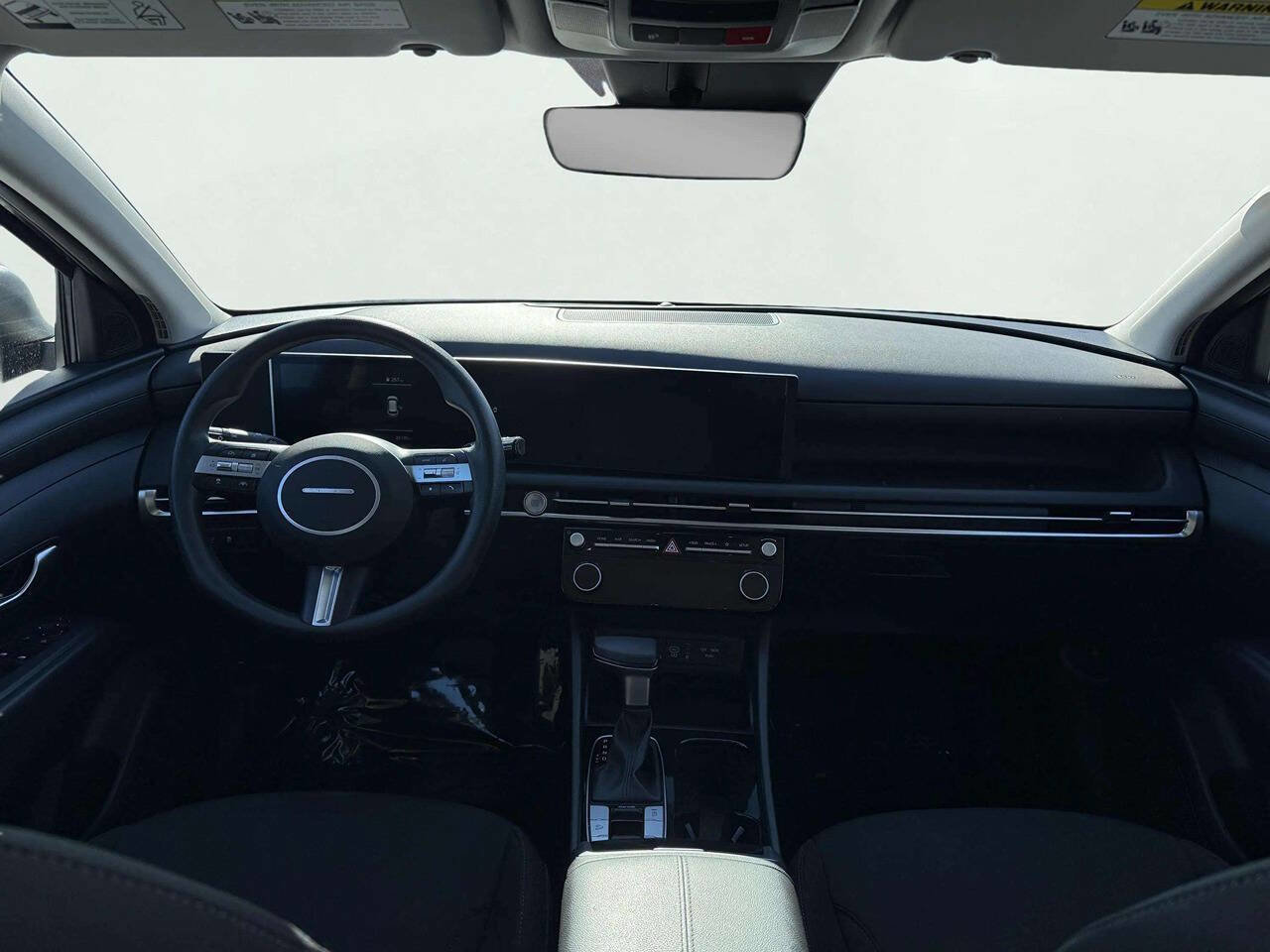 Used 2025 Hyundai Tucson SEL image 14