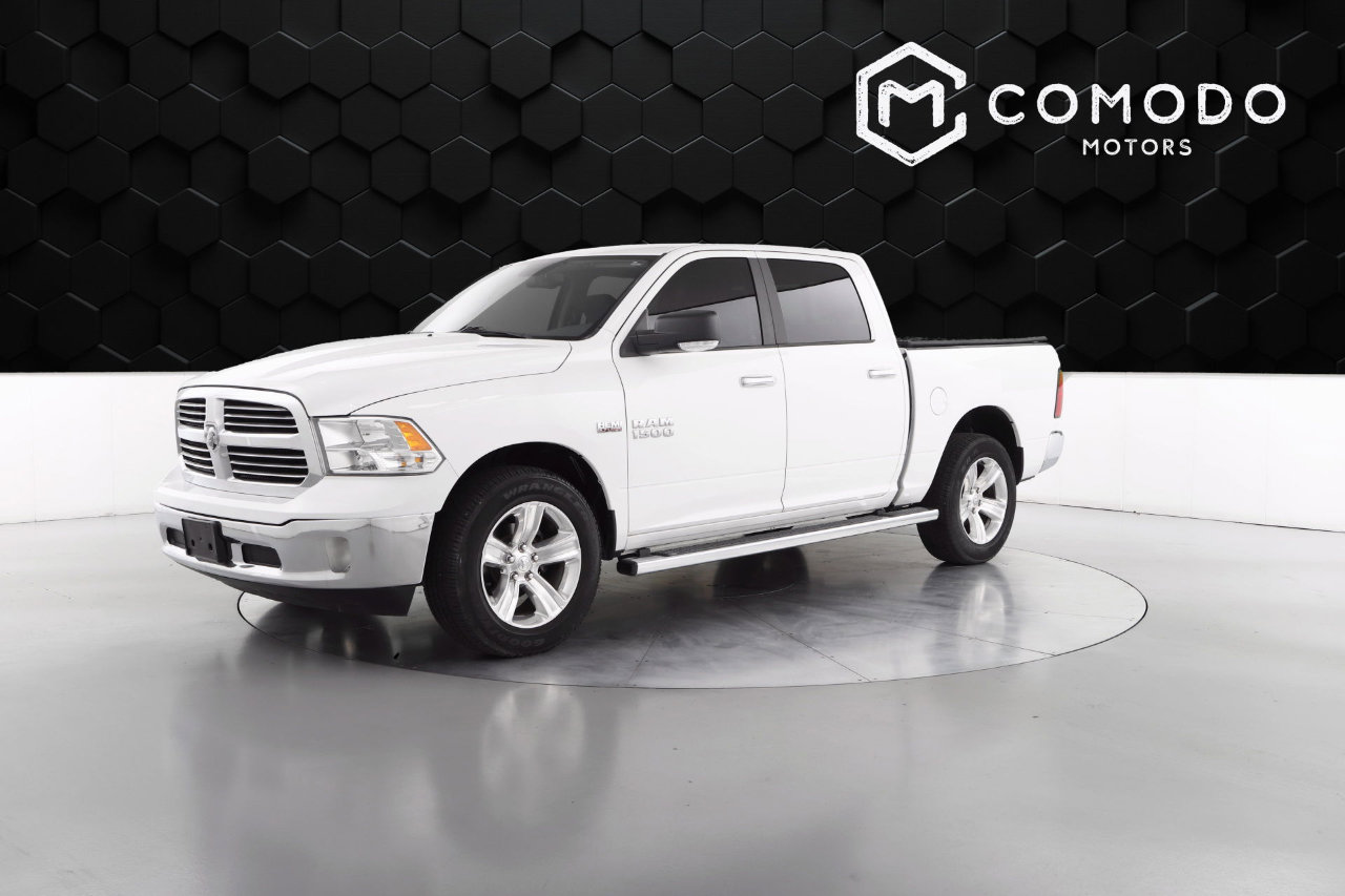 Used 2017 RAM 1500 Classic SLT w/ SLT Plus D￩cor Group image 7