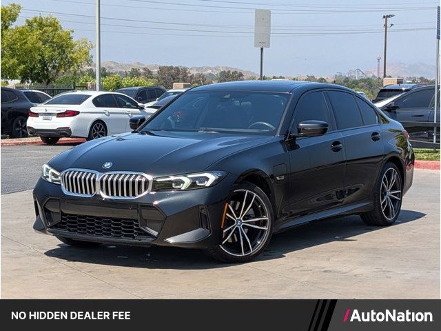 Used 2023 BMW 330e w/ M Sport Package RWD image 1