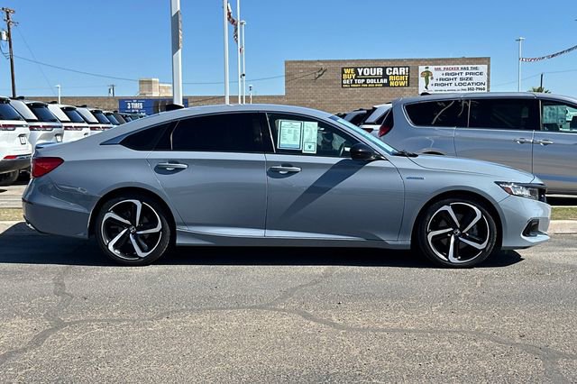 Used 2022 Honda Accord Sport image 2