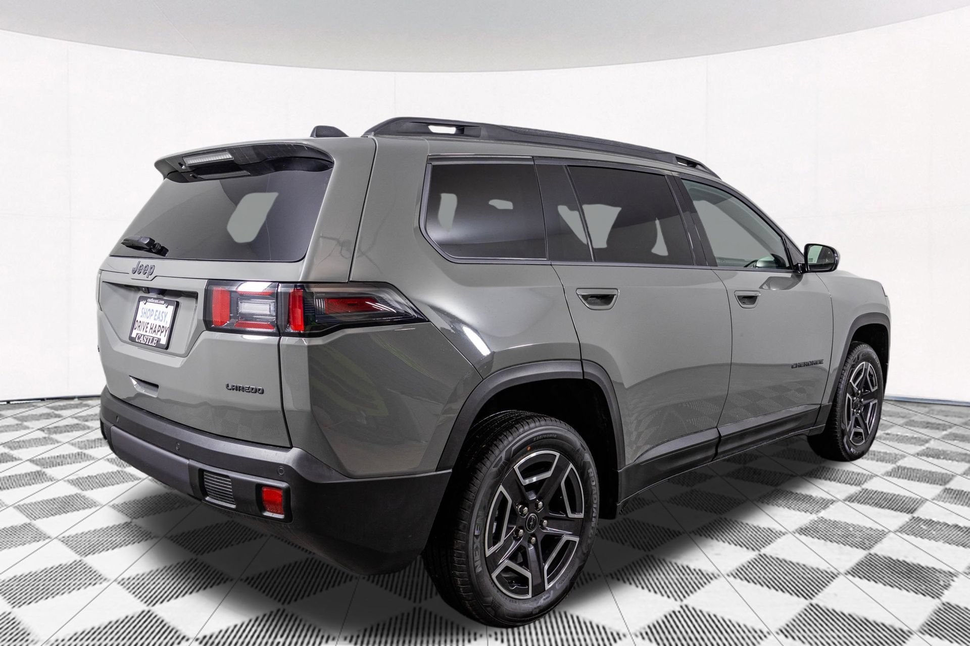 New 2026 Jeep Cherokee Laredo AWD/4WD image 13