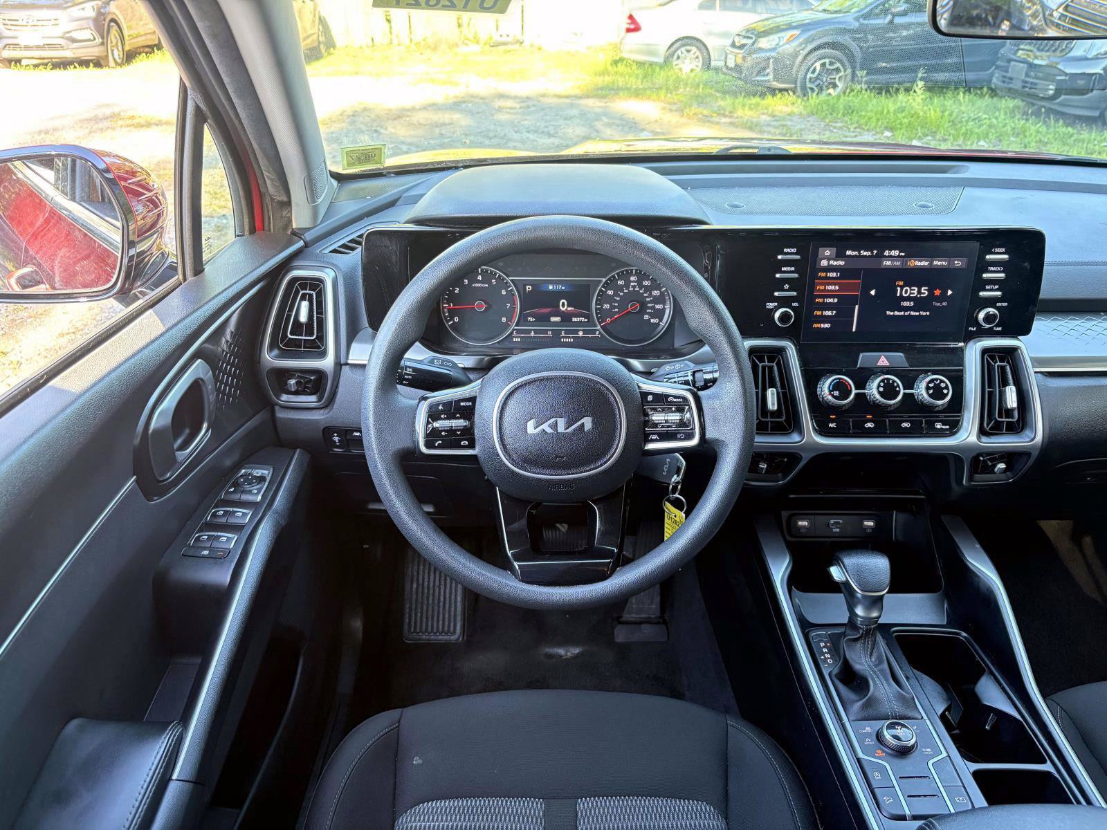 Certified 2022 Kia Sorento LX AWD/4WD image 14