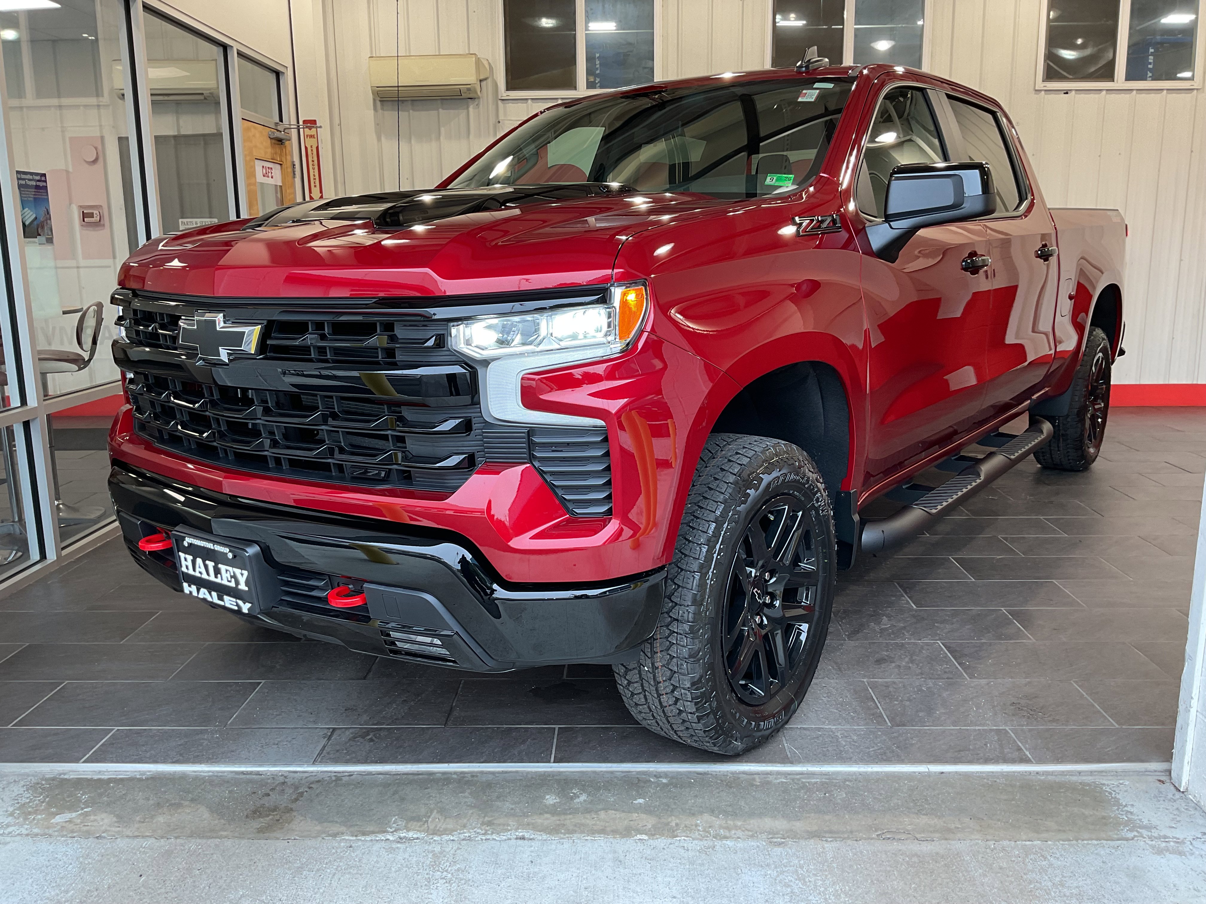 New 2026 Chevrolet Silverado 1500 LT Trail Boss w/ Convenience Package II image 1