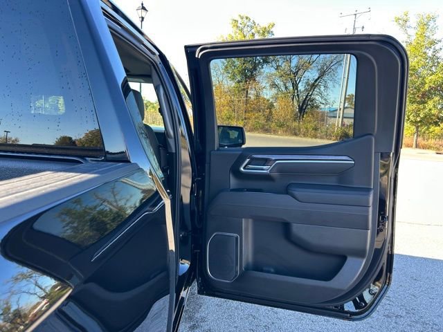 New 2026 Chevrolet Silverado 1500 LTZ w/ LTZ Premium Package image 30