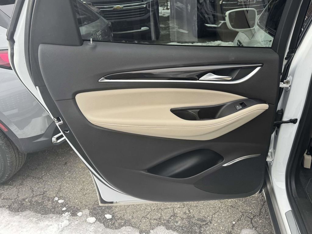 Used 2020 Buick Enclave Essence w/ LPO, Cargo Package image 11